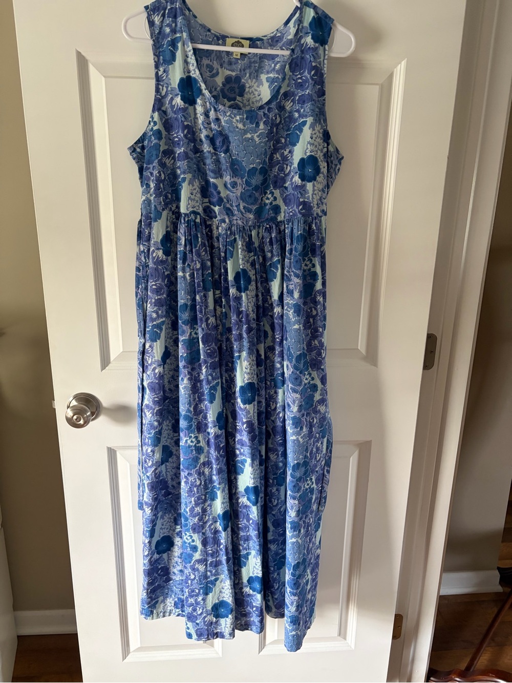 Blue Floral Sleeveless Maxi Dress